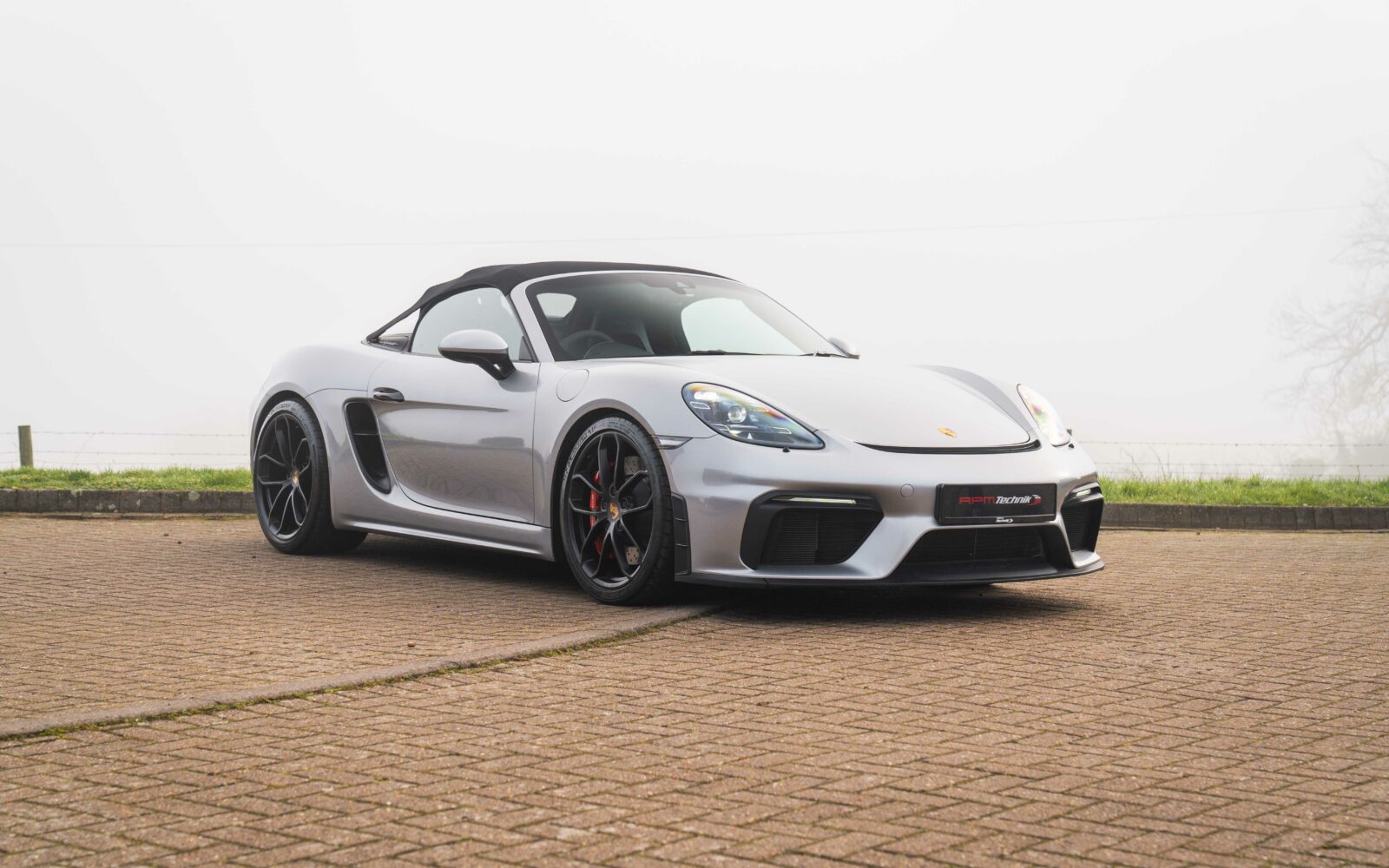 718 GT4 2