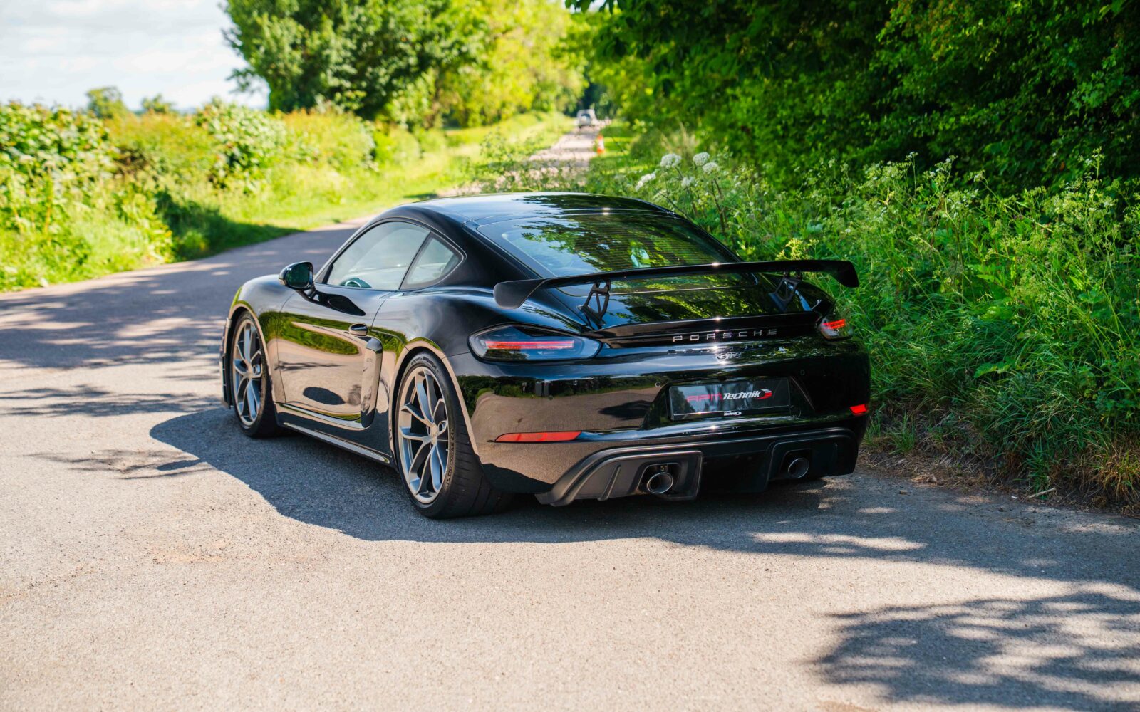 718 GT4  2