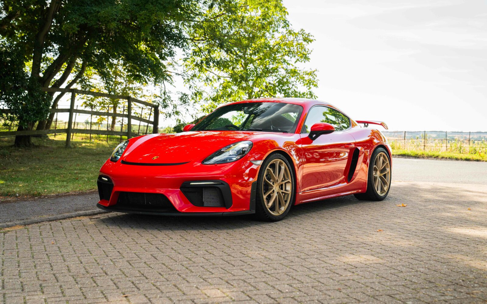 718 GT4  5