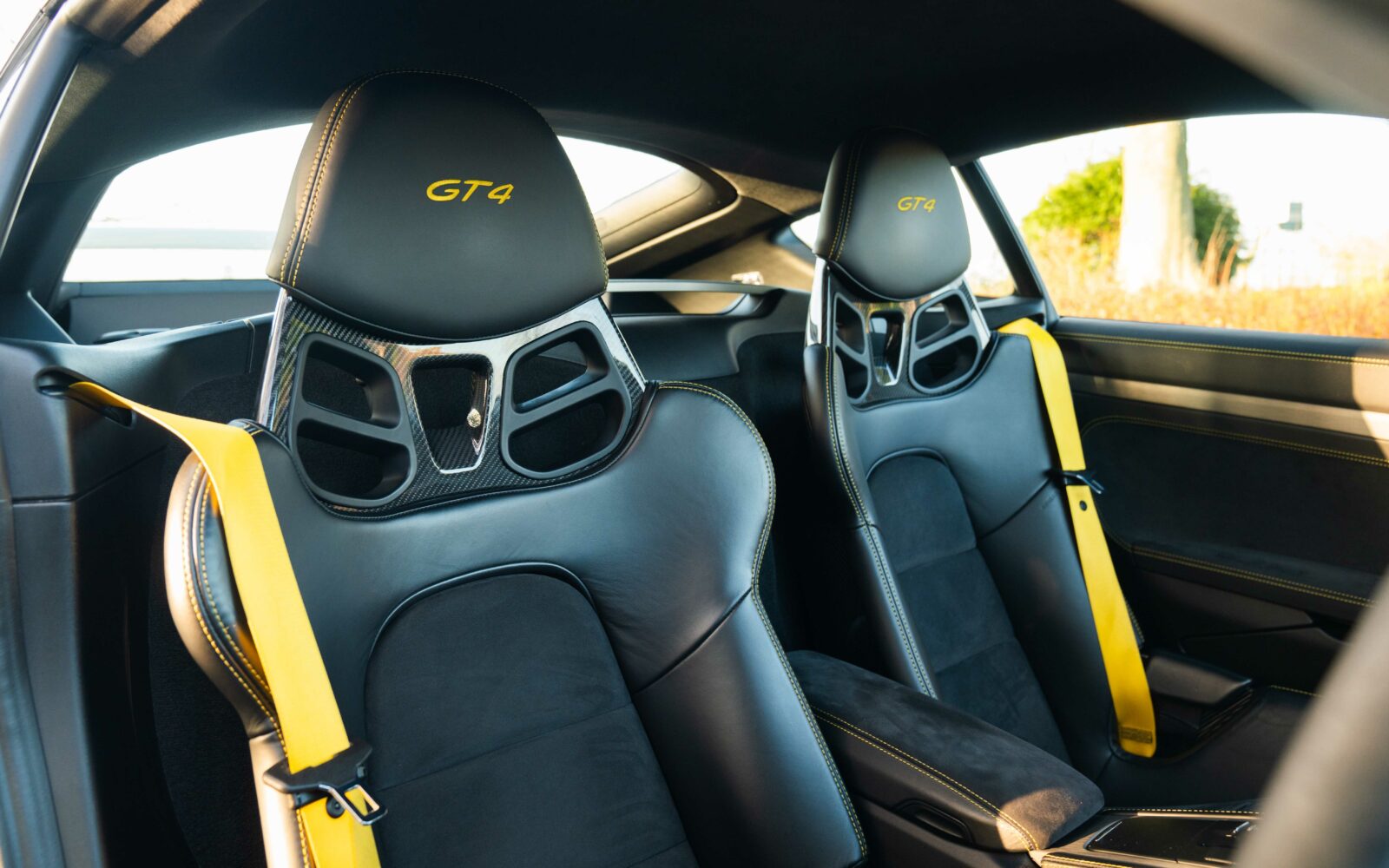 718 GT4 – GT04LES 4