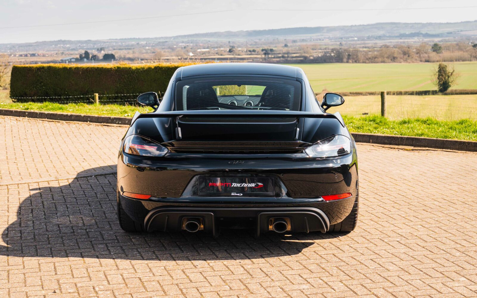 718 GT4 – black 21