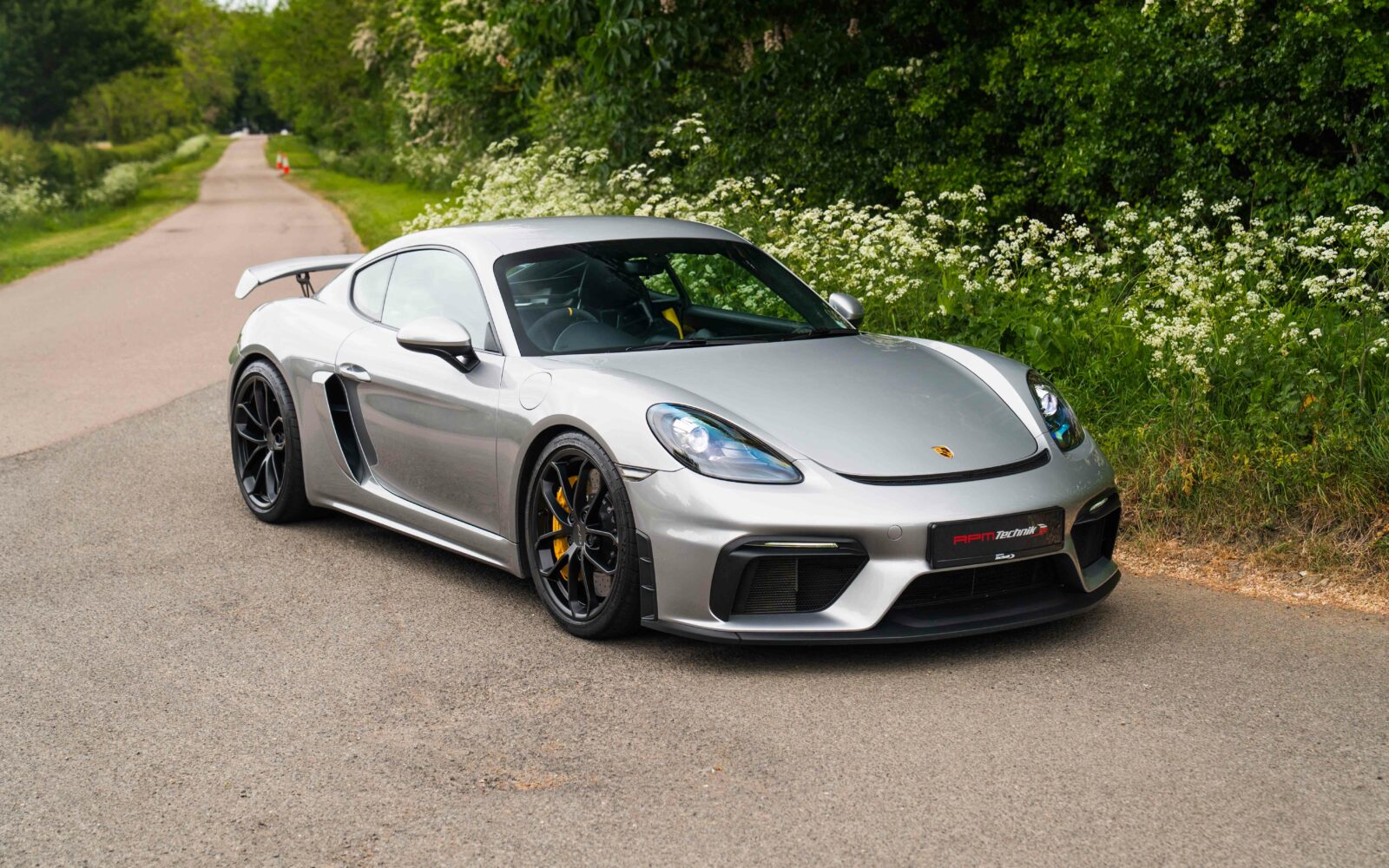 718 GT4 – silver 1