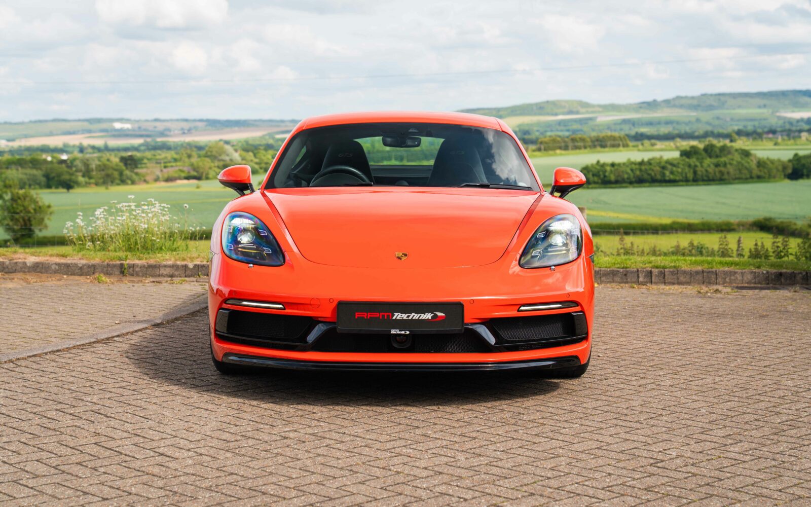 718 GTS 1