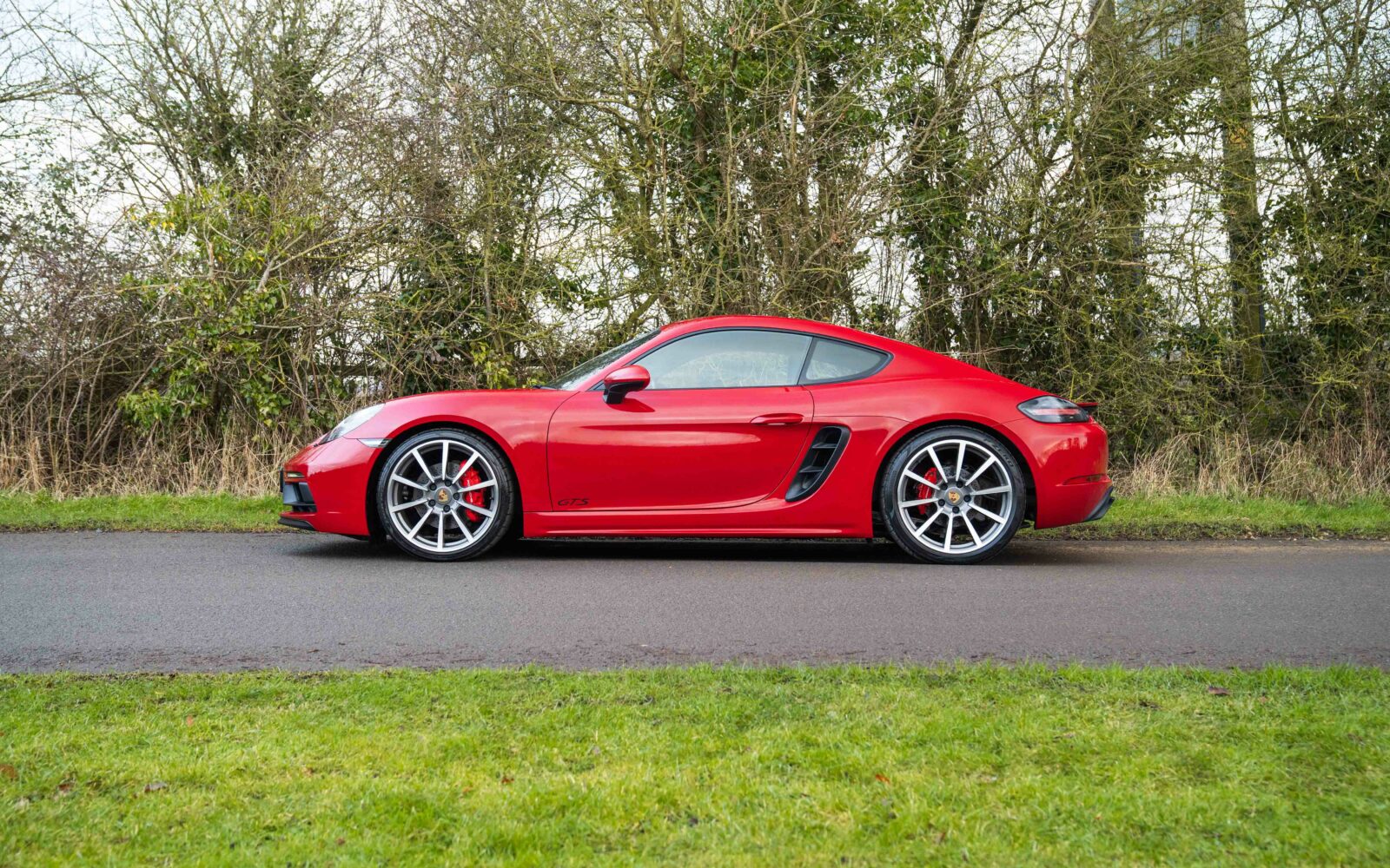 718 GTS  1