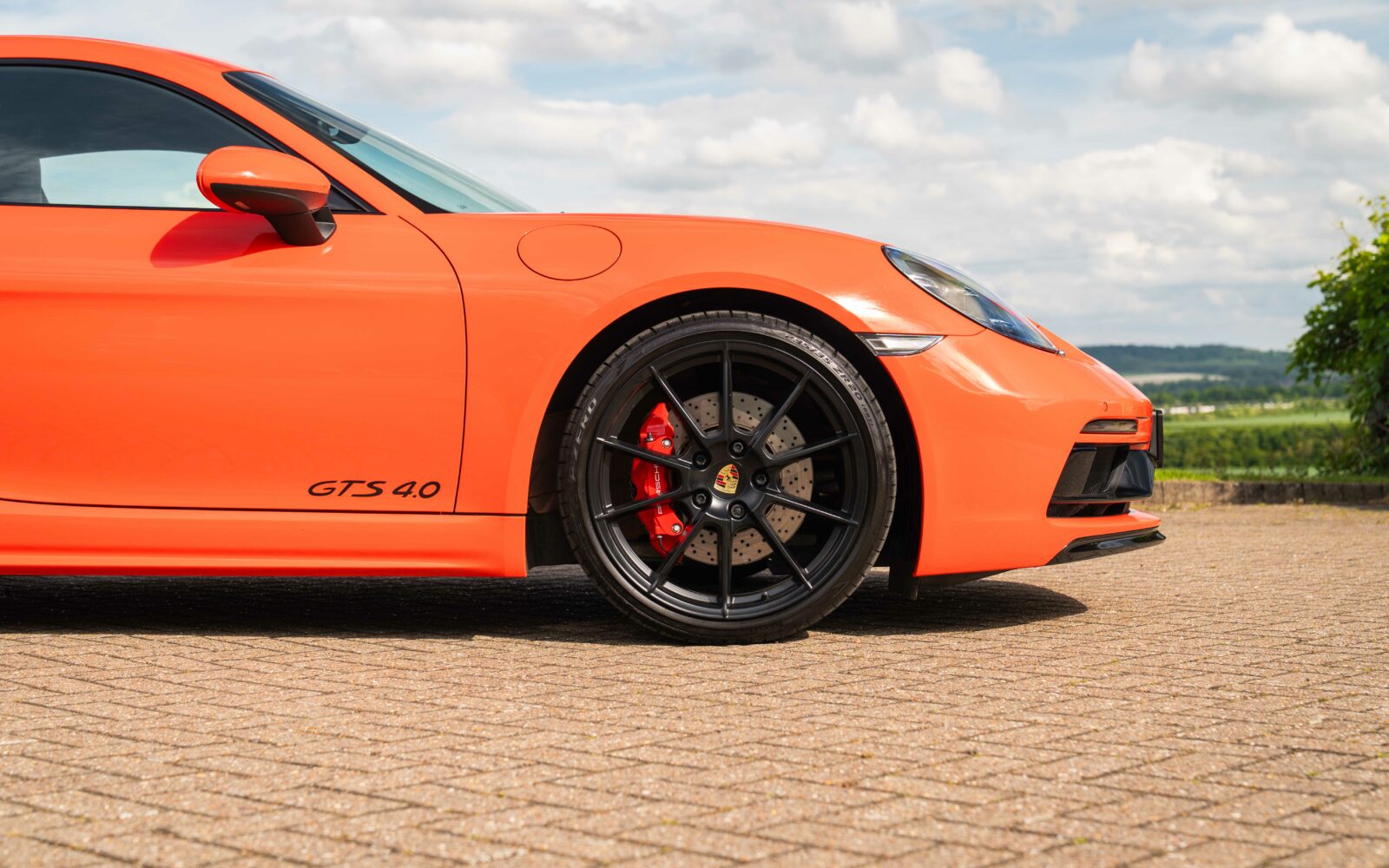 718 GTS 32