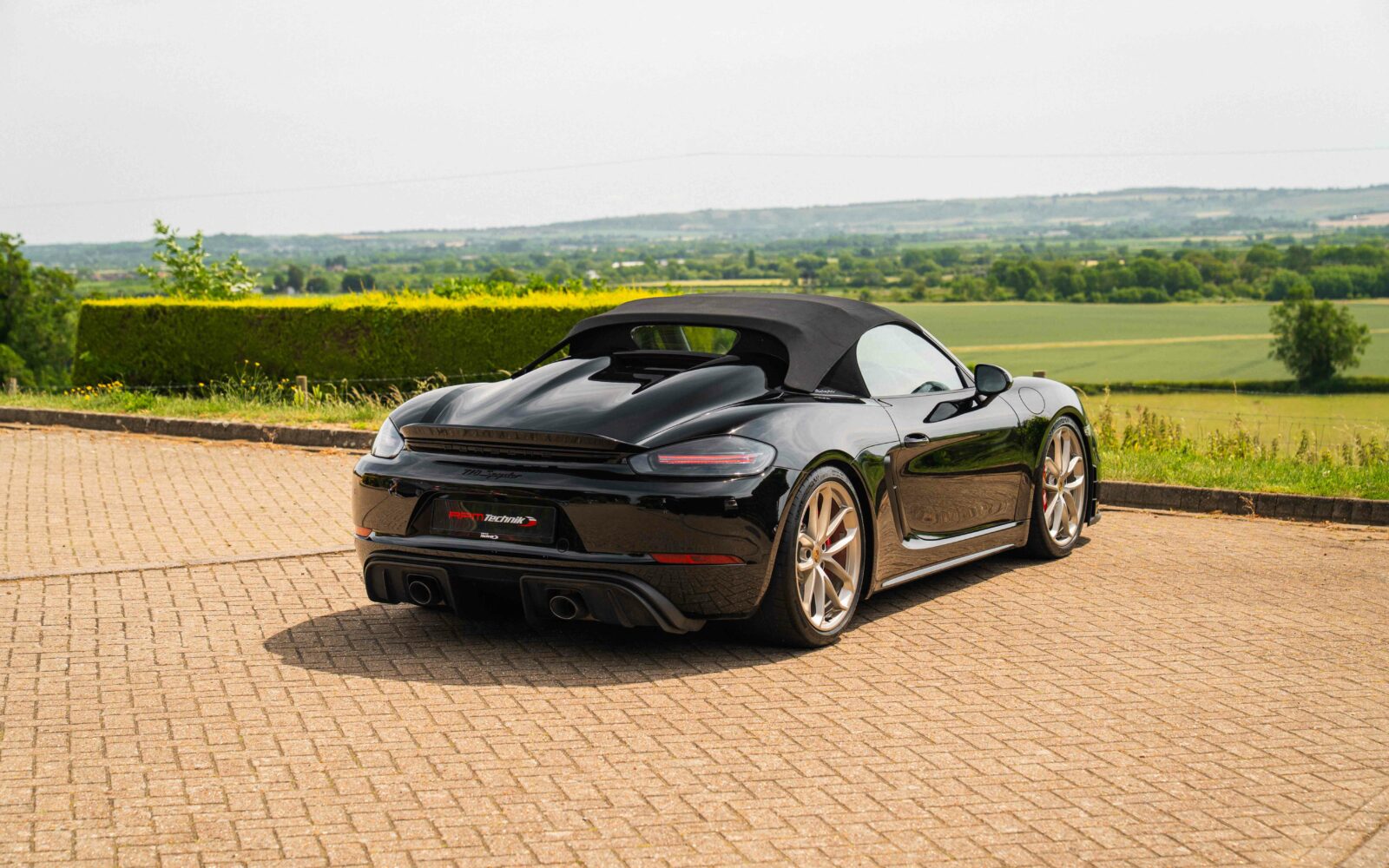 718 Spyder 20