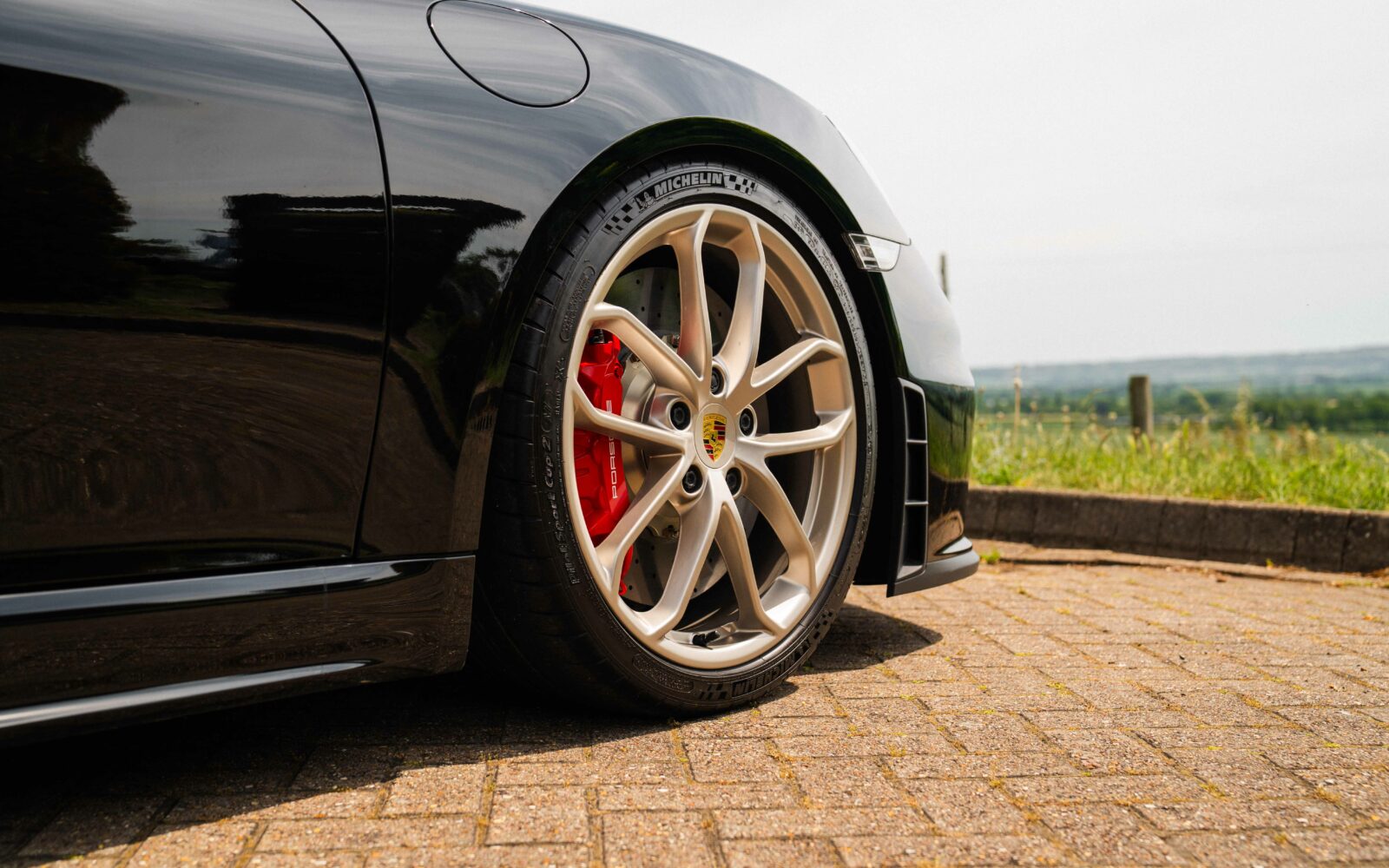 718 Spyder 27