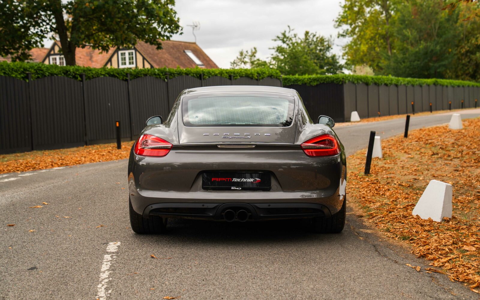 981 Cayman S 27