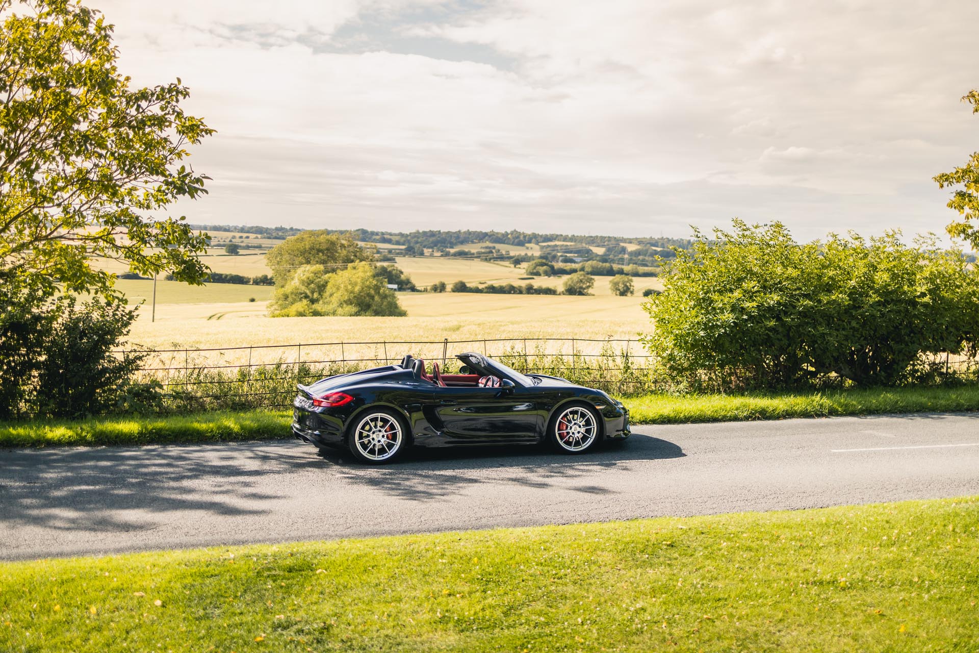 981-boxster-spyder-countryside