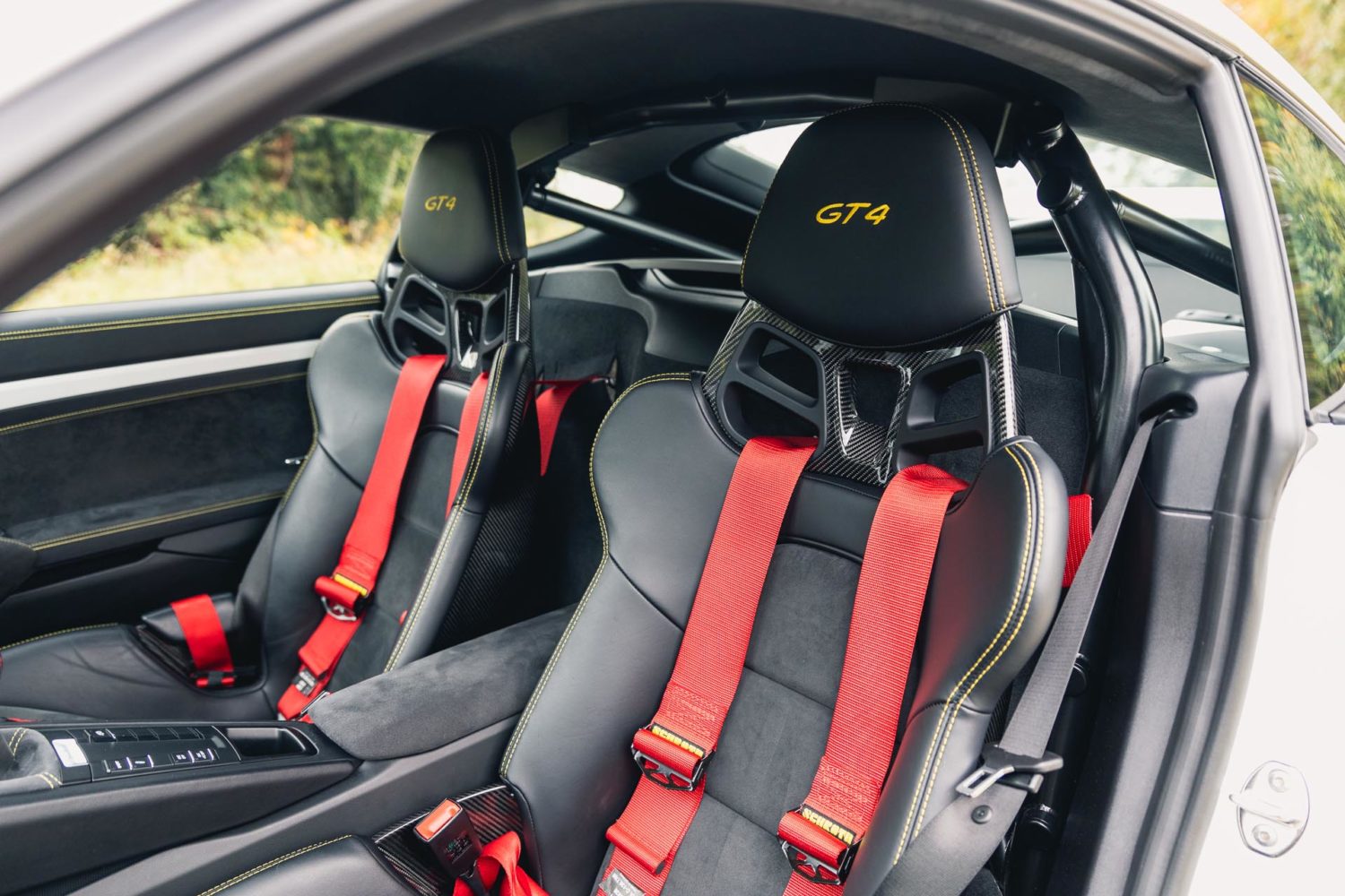 981 gt4 mr interior