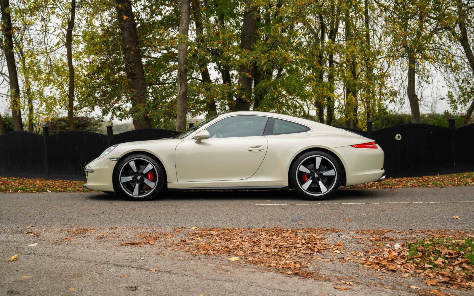 991.1 50th Anniversary  14