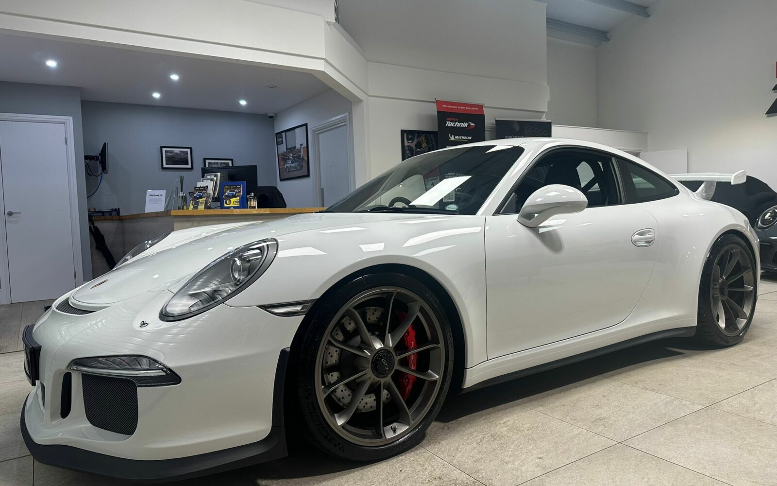 991.1 GT3 4