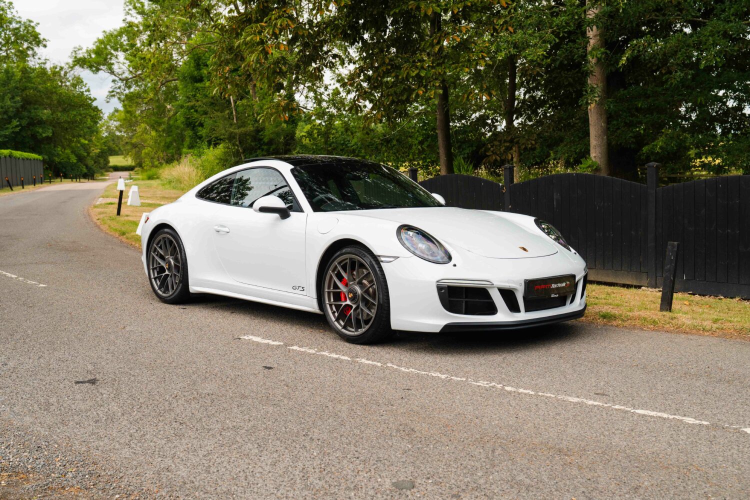 991.2 Carrera GTS-4
