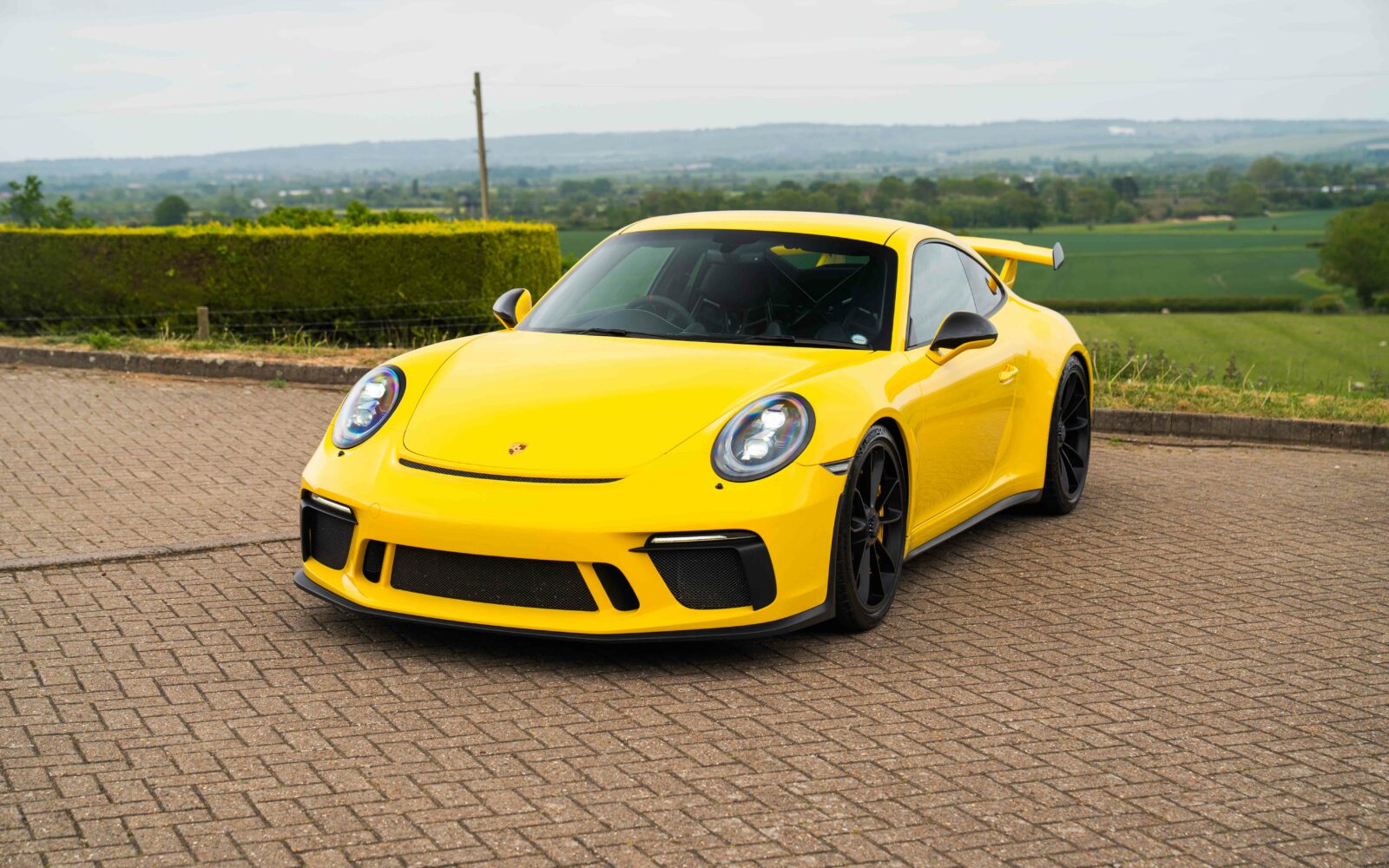 991.2 GT3 – Yellow 2