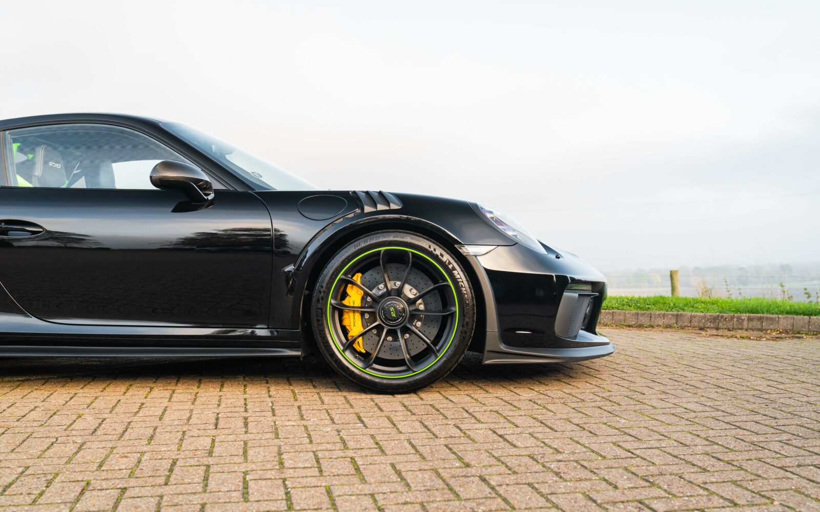 991.2 GT3RS 40