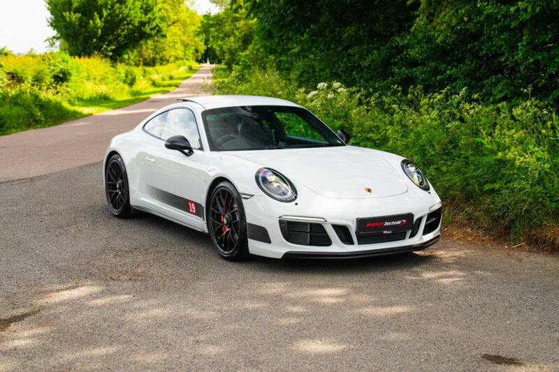 991.2 GTS4 British Legends Edition-38
