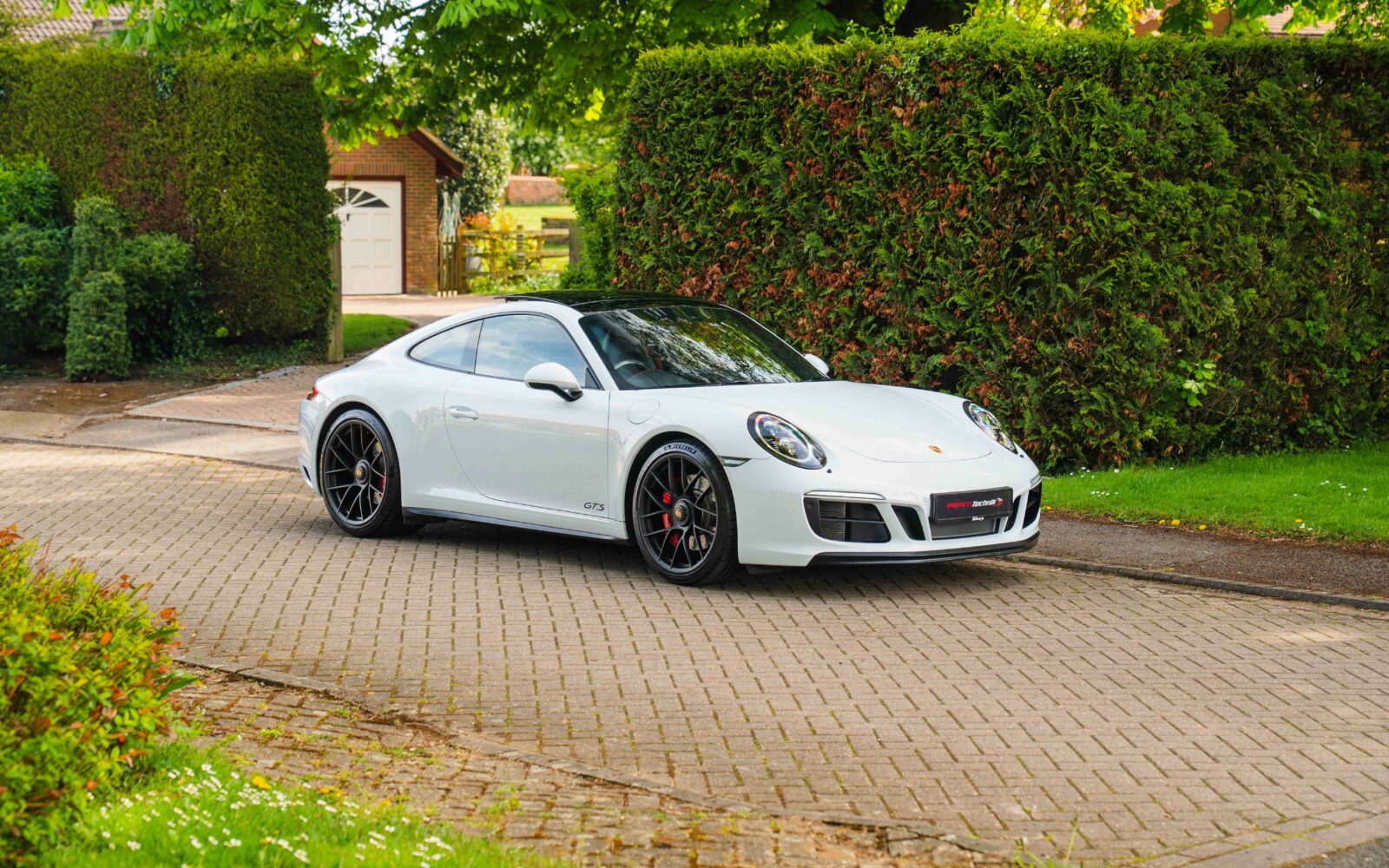 991.2 GTS4 – N88OSY 11