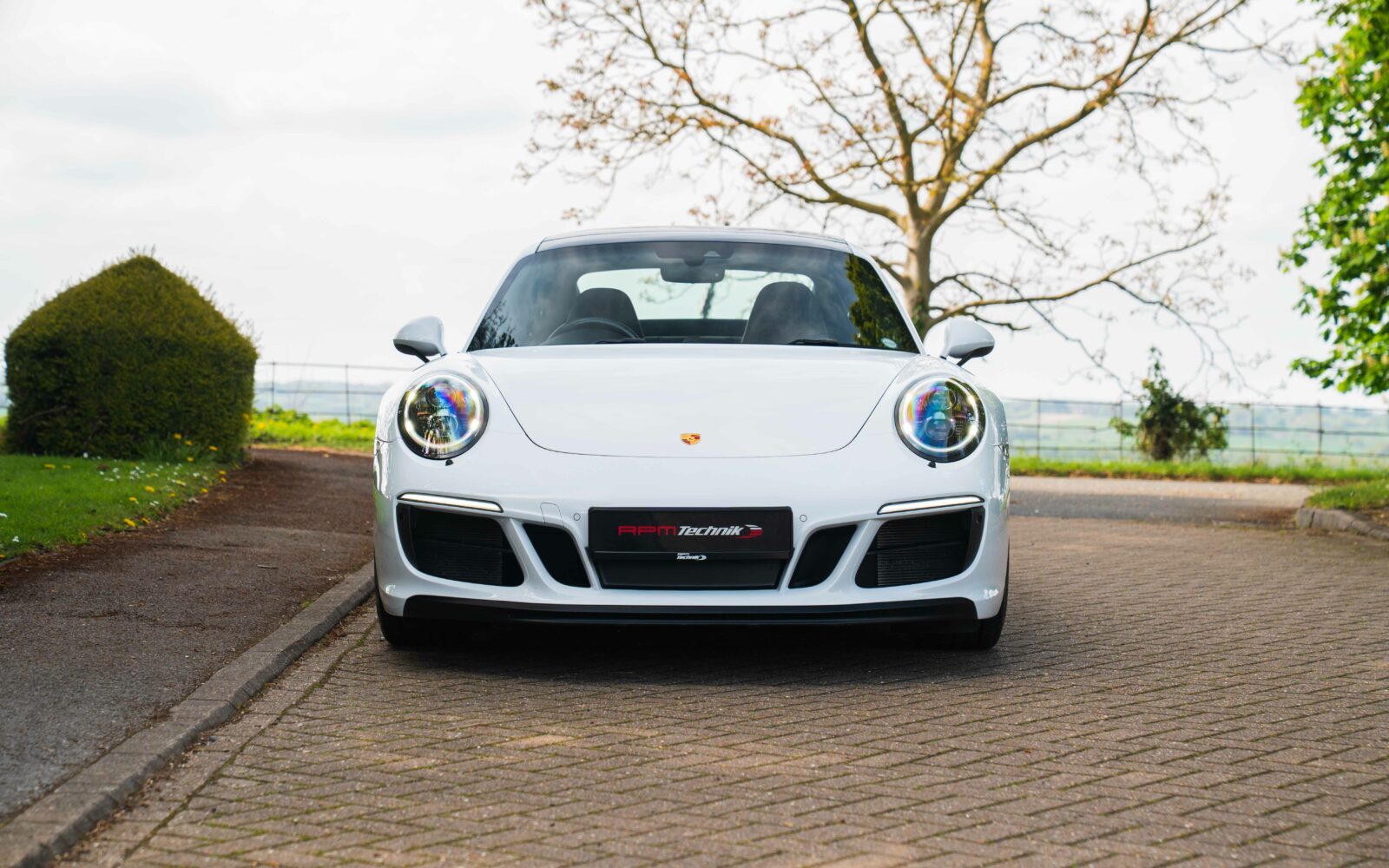 991.2 GTS4 – N88OSY 33