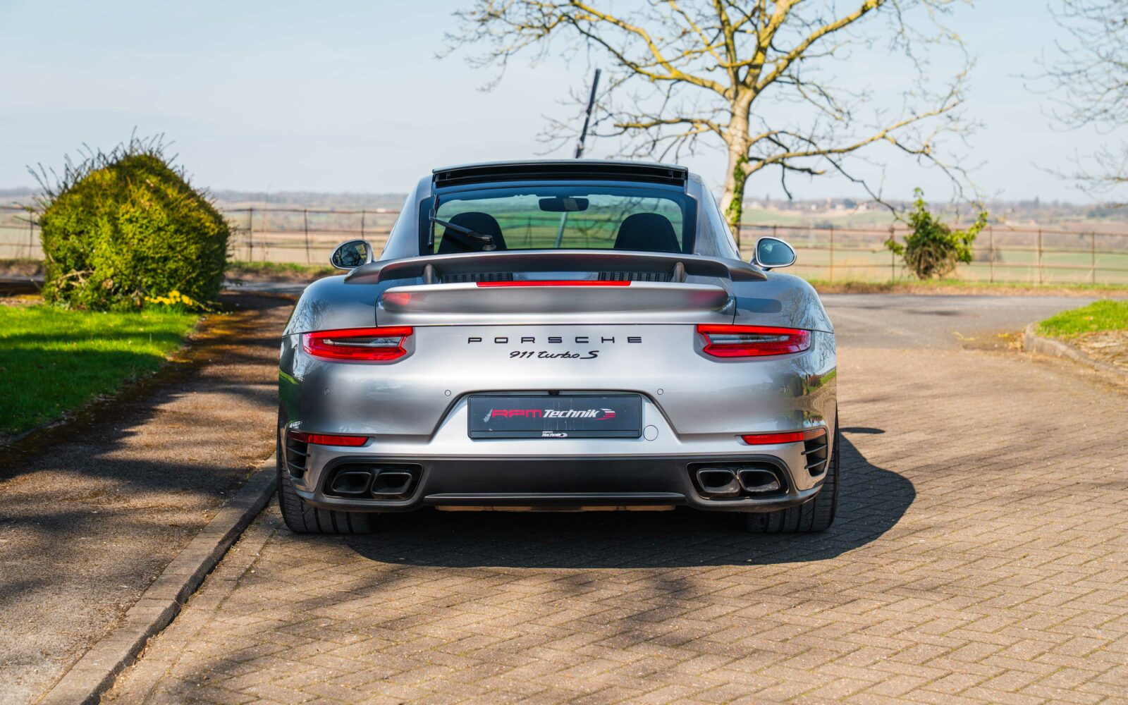 991.2 Turbo S 26