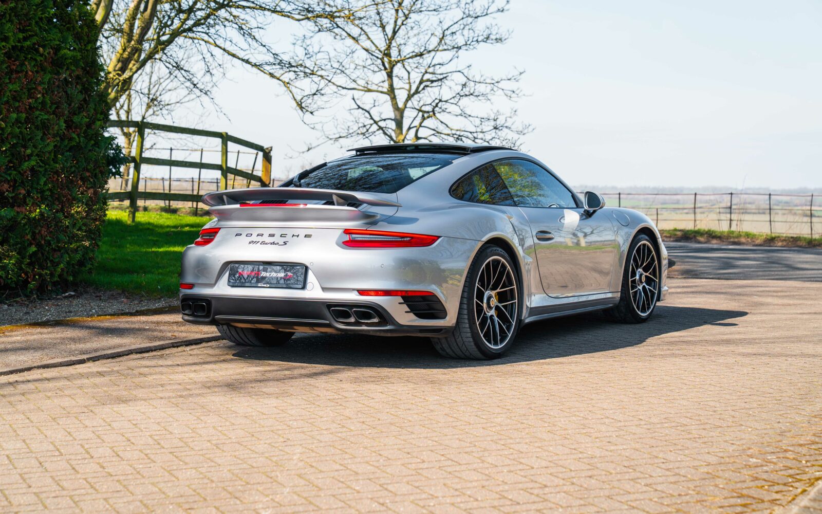 991.2 Turbo S 27