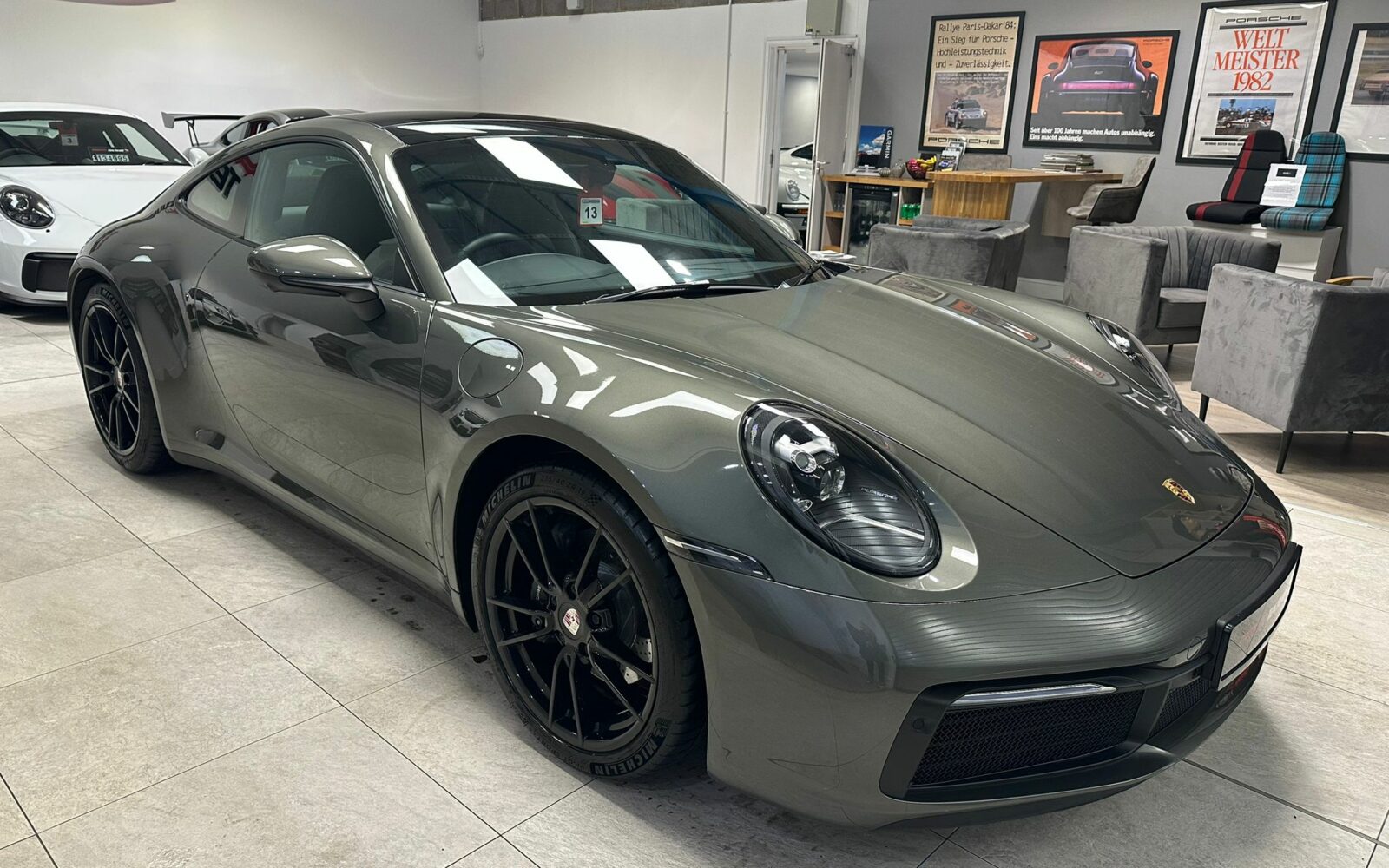 992 C2 9