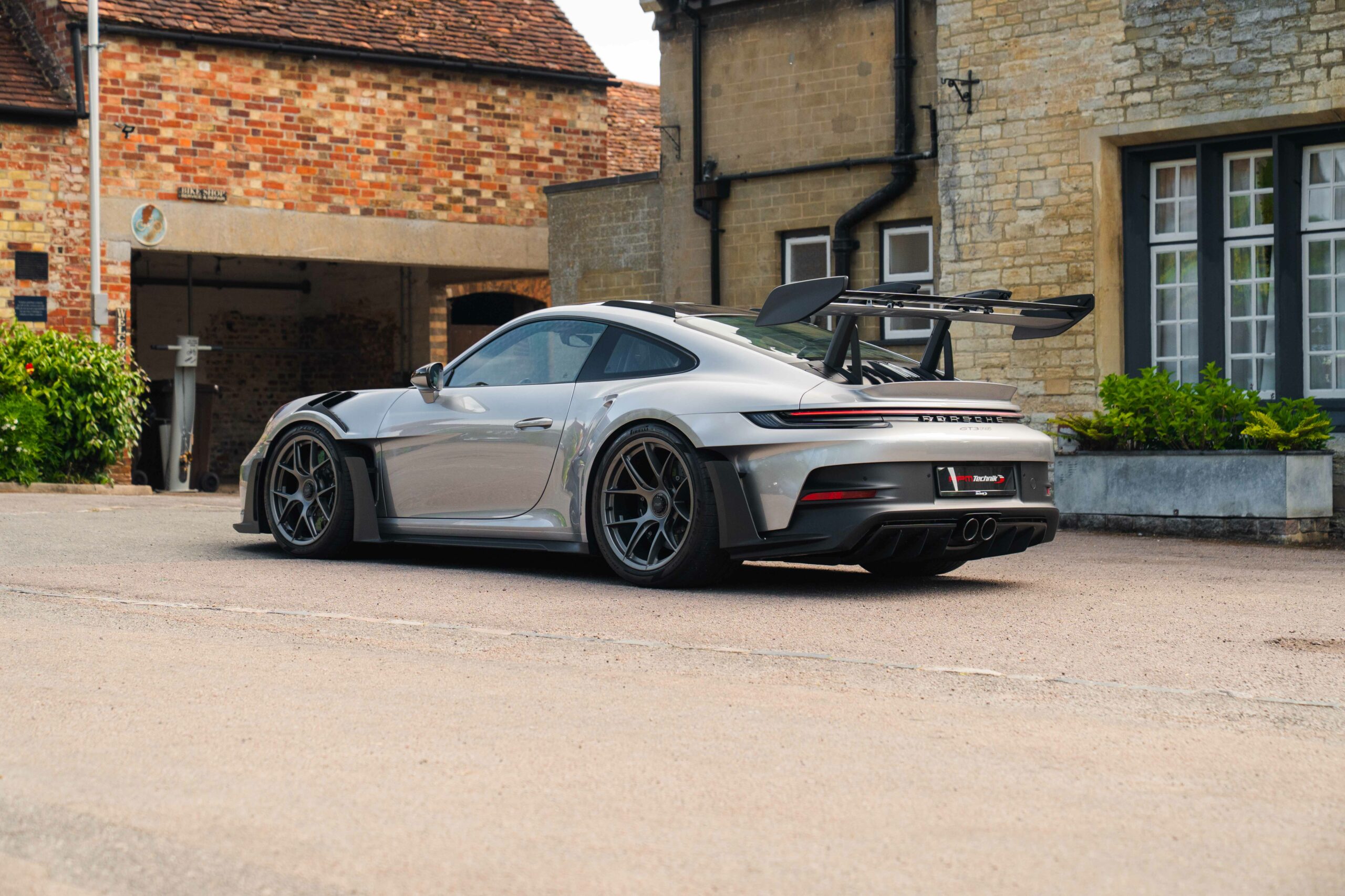 992-gt3rs-gt-silver-47