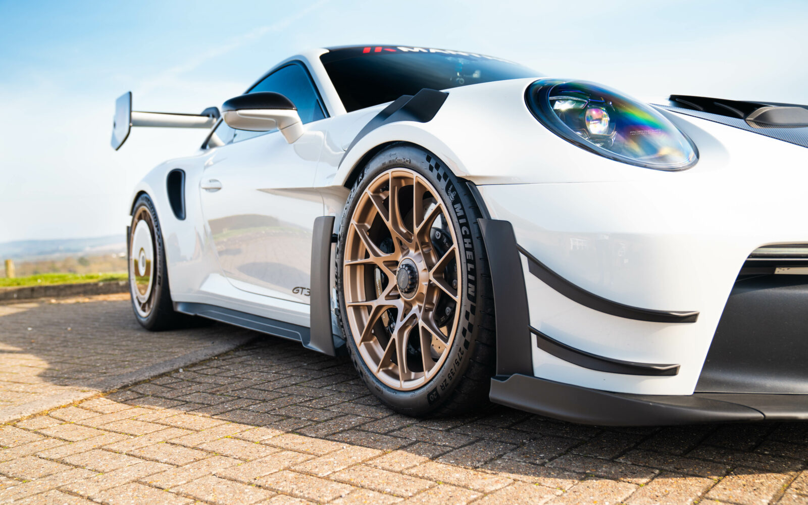 992 GT3RS MR – White LHD 5