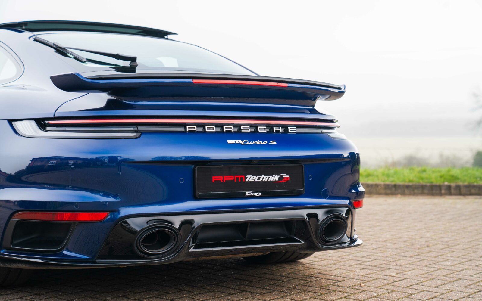 992 Turbo S – OO07FJT 36