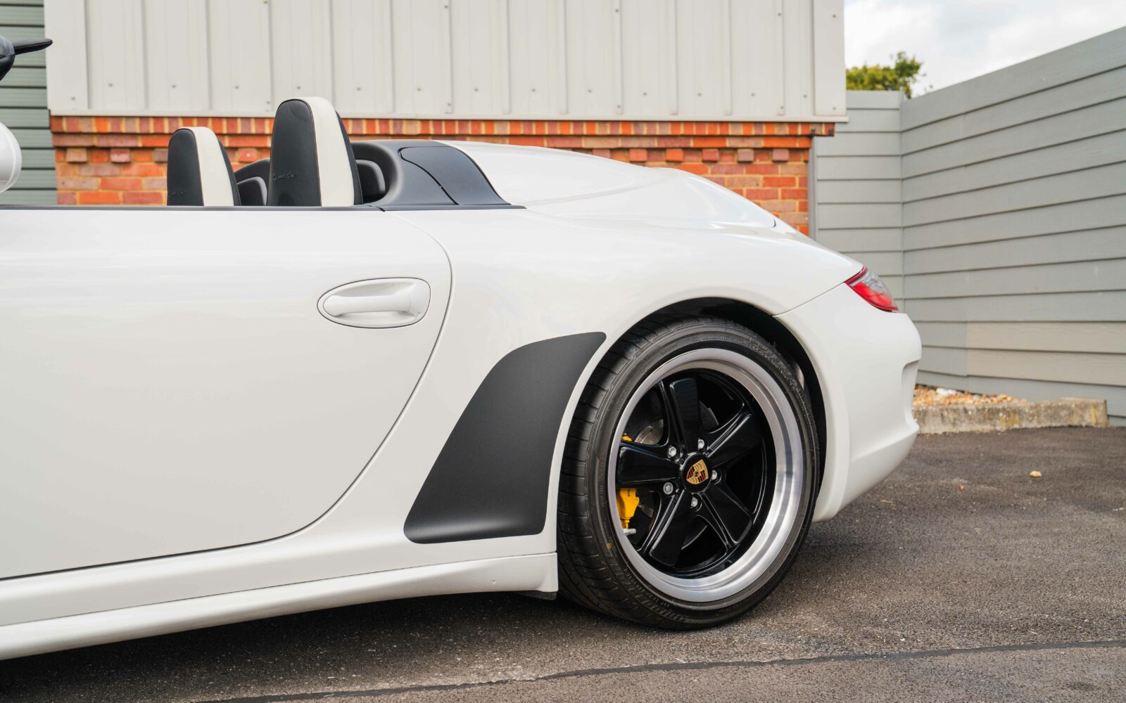 997.2 Speedster 25