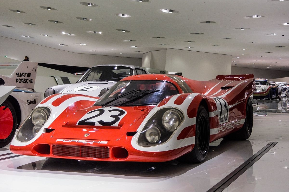 Porsche 917 race car