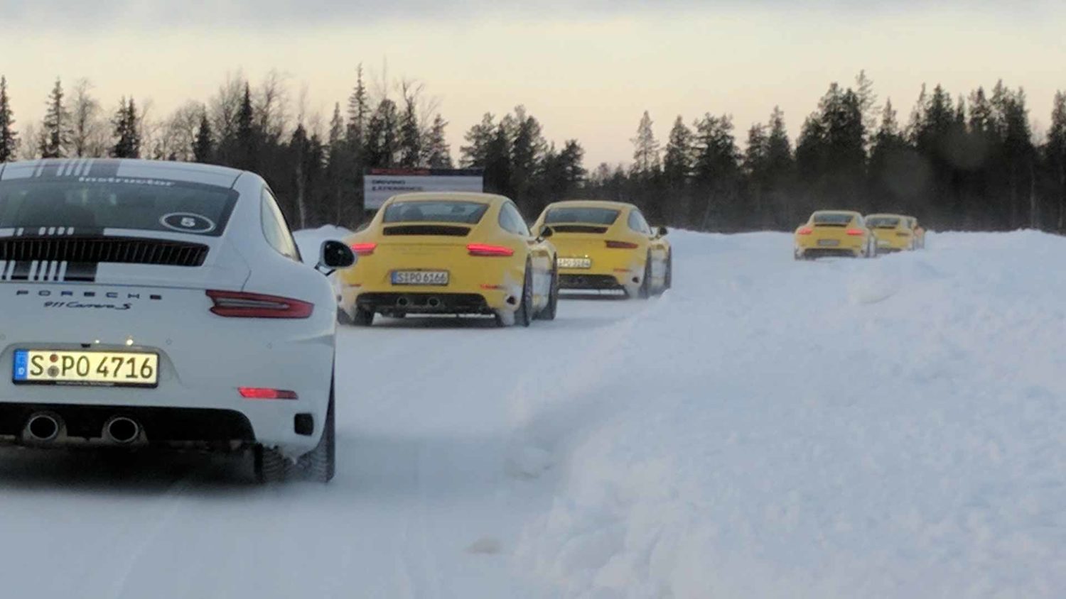 porsche_ice_driving