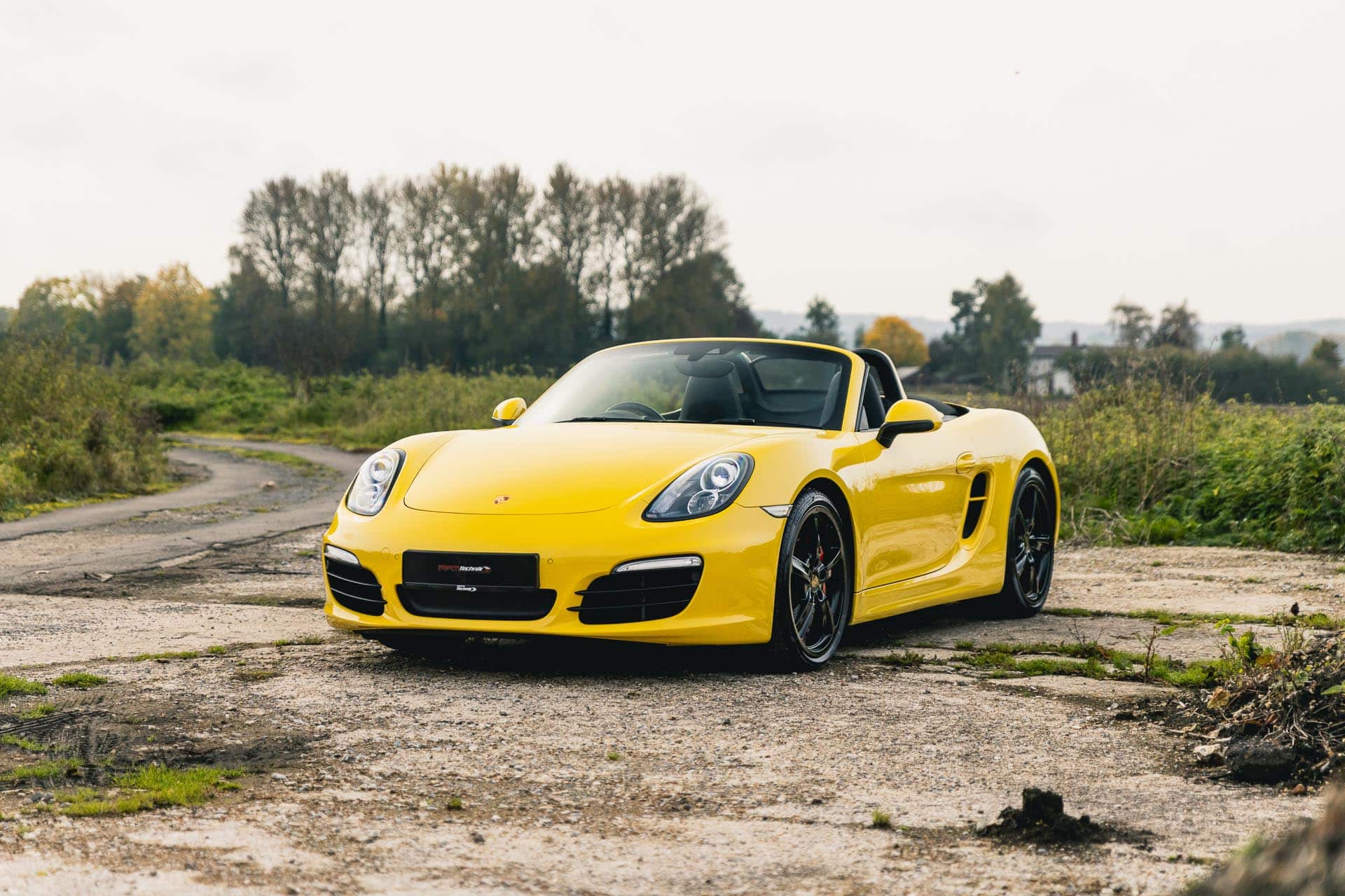 yellow 981 boxster
